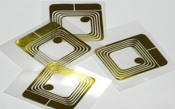 新型RFID标签 正反可读 可贴金属表面